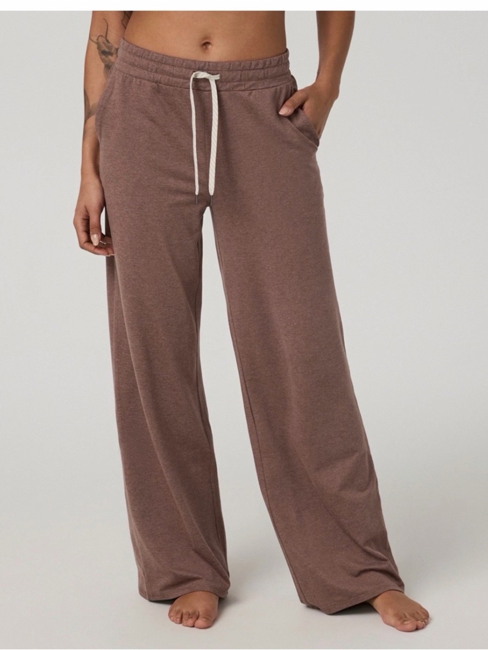 VUORI HALO ESSENTIAL WIDE LEG - SABLE HEATHER NWOT